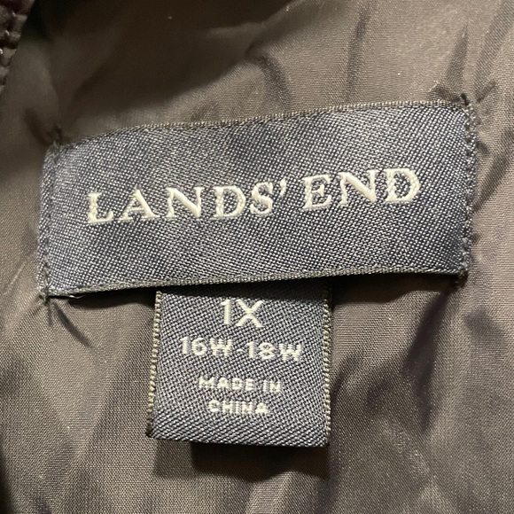 Lands' End Dark Quilted Vest - Picture 2 of 2